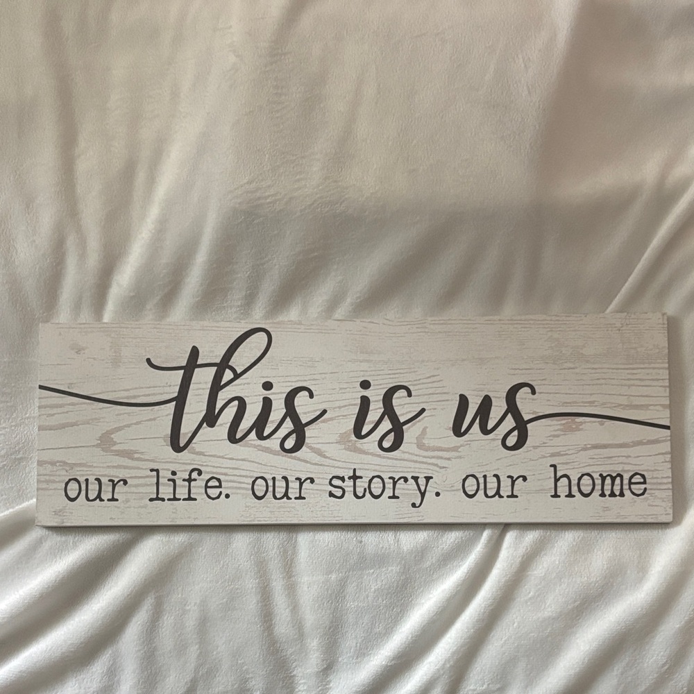 Rustic White 'This Is Us' Wall Sign
